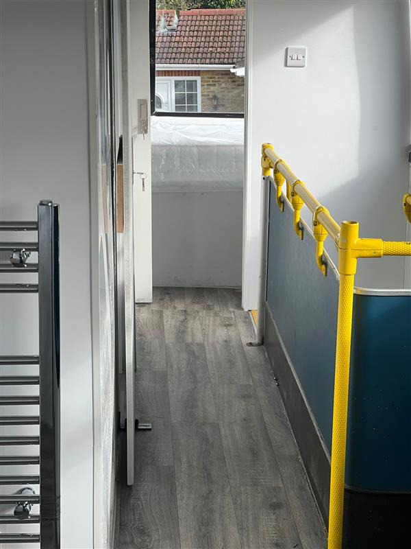 Reduced to £30,000, 2001 Double decker accommodation bus, fully equipped, MOT tested, currently in Hayes, Middlesex. - Autobús de dos pisos: foto 4 Reduced to £30,000, 2001 Double decker accommodation bus, fully equipped, MOT tested, currently in Hayes, Middlesex. - Autobús de dos pisos: foto 4