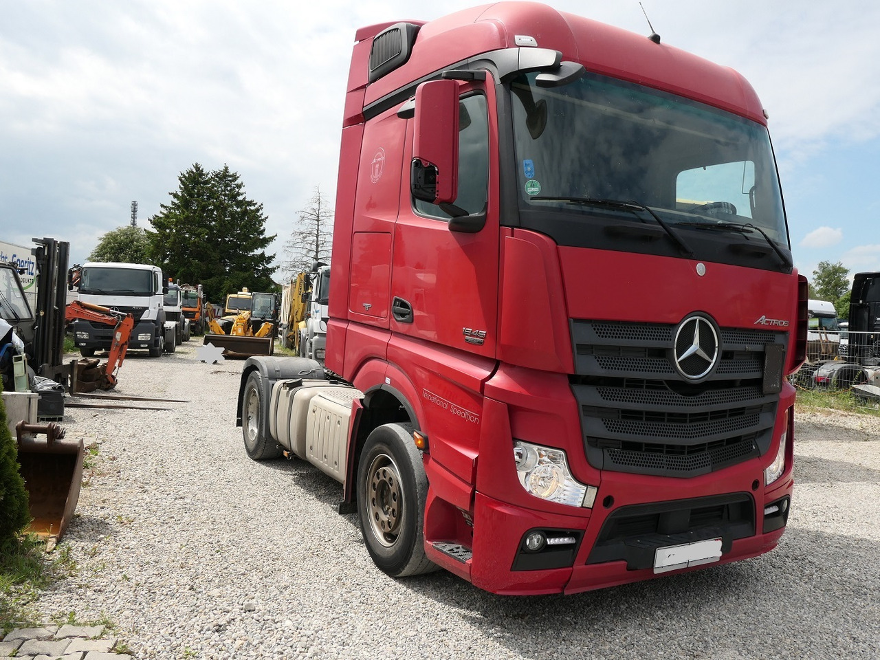 Mercedes Benz Actros 1845 - Cabeza tractora: foto 4 Mercedes Benz Actros 1845 - Cabeza tractora: foto 4