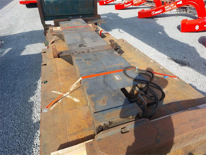 Svetruck SPREADER 565 - Implemento para Equipo de manutención: foto 2 Svetruck SPREADER 565 - Implemento para Equipo de manutención: foto 2