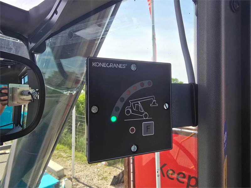 Reach stacker KONECRANES SMV 4632 TC5: foto 18 Reach stacker KONECRANES SMV 4632 TC5: foto 18