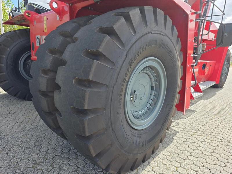 Reach stacker Kalmar DRG450-65S5: foto 11