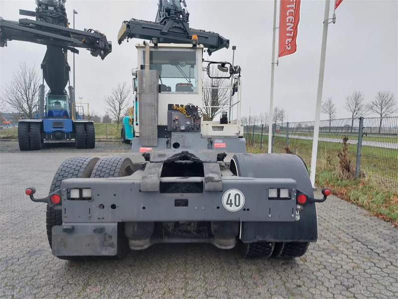 Mafi T225D - Tractor industrial: foto 5 Mafi T225D - Tractor industrial: foto 5