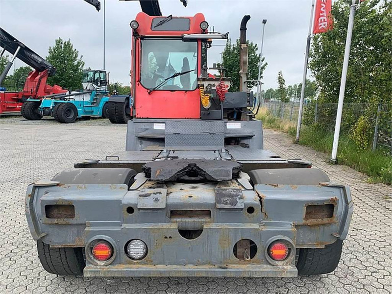 Terberg RT222 4x4 - Tractor industrial: foto 5 Terberg RT222 4x4 - Tractor industrial: foto 5