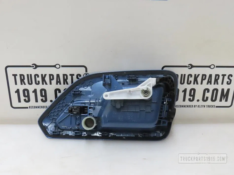 DAF 2339733 Deurgreep XG Rechts - Carrocería y exterior para Camión: foto 2 DAF 2339733 Deurgreep XG Rechts - Carrocería y exterior para Camión: foto 2