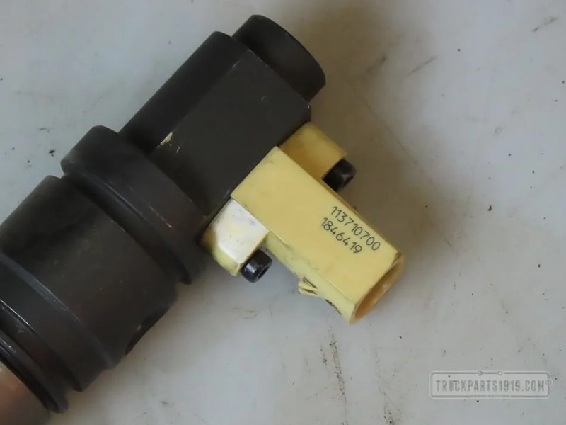 DAF XF 105 Fuel System Injector Eur5 - Inyector para Camión: foto 2 DAF XF 105 Fuel System Injector Eur5 - Inyector para Camión: foto 2