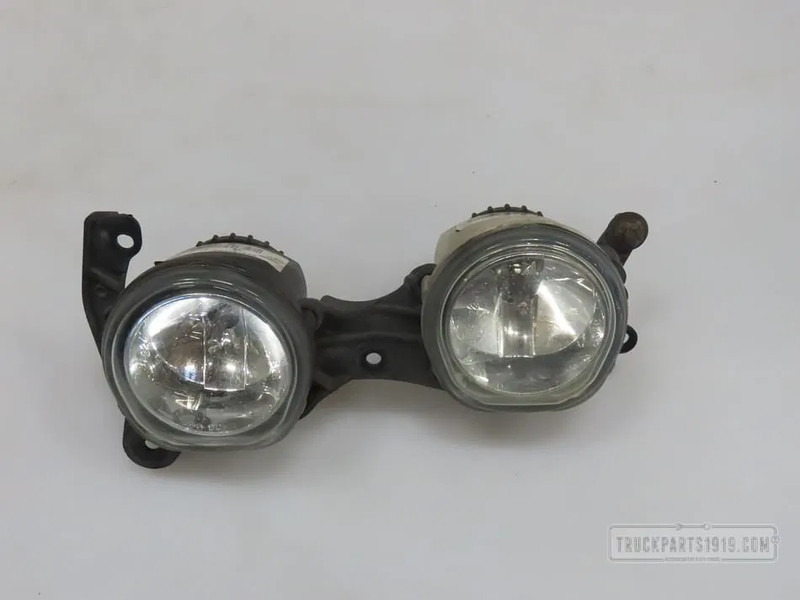 Iveco Lighting Mistlamp Li. Iveco - Faro antiniebla para Camión: foto 1 Iveco Lighting Mistlamp Li. Iveco - Faro antiniebla para Camión: foto 1