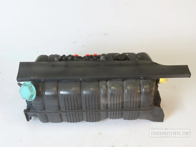 MAN Cooling System Koelexpansievat Euro6 - Depósito de expansión para Camión: foto 1 MAN Cooling System Koelexpansievat Euro6 - Depósito de expansión para Camión: foto 1