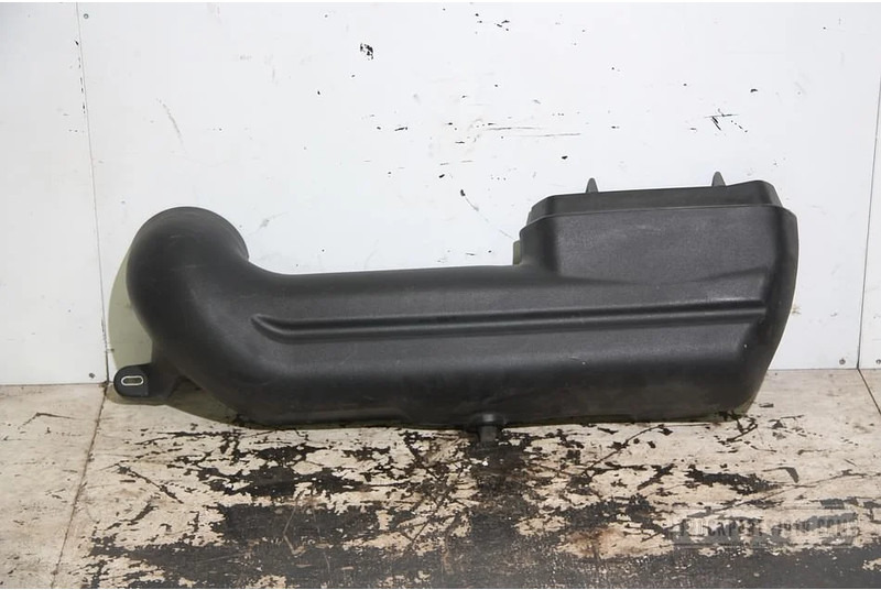 Renault Body & Chassis Parts Aanzuigbuis luchtfilter - Sistema de admisión de aire para Camión: foto 1 Renault Body & Chassis Parts Aanzuigbuis luchtfilter - Sistema de admisión de aire para Camión: foto 1