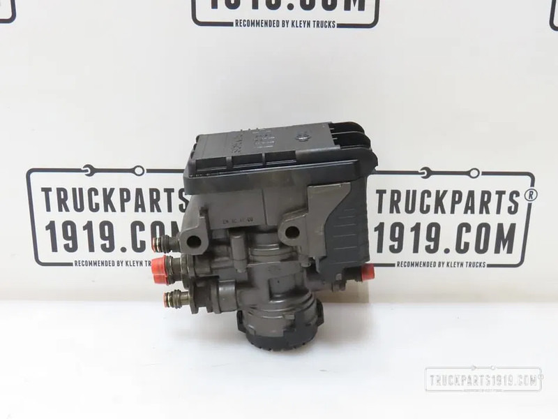 Scania 2846749 | Parkeerrem PBC modulator - Piezas de freno para Camión: foto 1 Scania 2846749 | Parkeerrem PBC modulator - Piezas de freno para Camión: foto 1