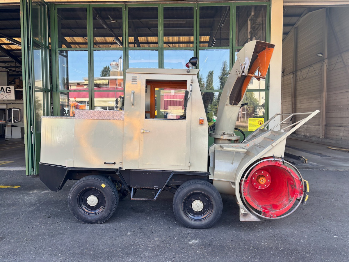 Marke Rolba R200 - Vehículo municipal: foto 4 Marke Rolba R200 - Vehículo municipal: foto 4