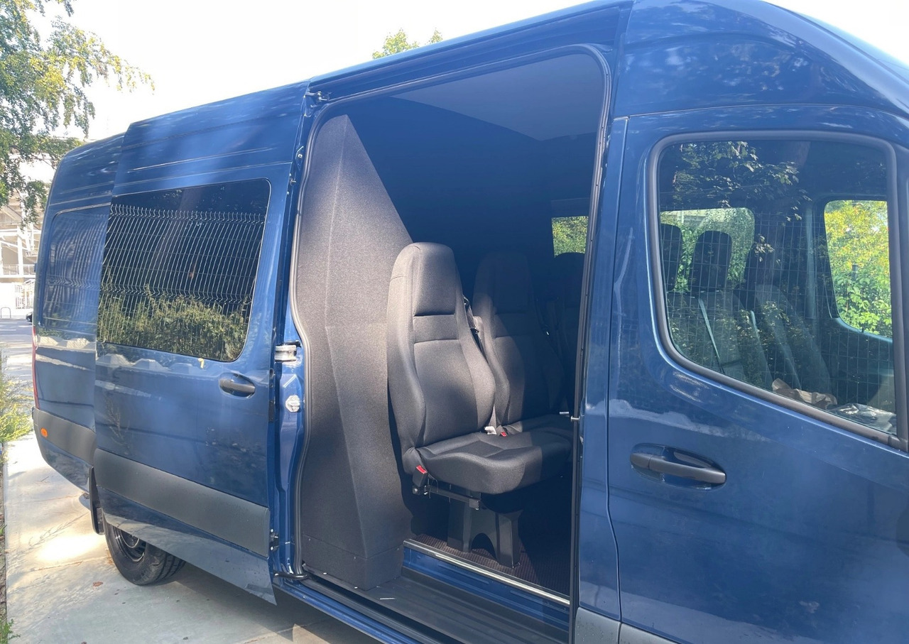 Mercedes-Benz Sprinter 317 L3H2 6-Sitze - Furgón, Furgoneta combi: foto 1 Mercedes-Benz Sprinter 317 L3H2 6-Sitze - Furgón, Furgoneta combi: foto 1