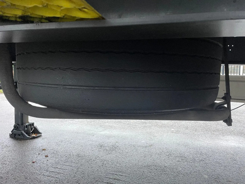 Kässbohrer Zij borden en laadklep xxl certificaat - Semirremolque lona: foto 3 Kässbohrer Zij borden en laadklep xxl certificaat - Semirremolque lona: foto 3