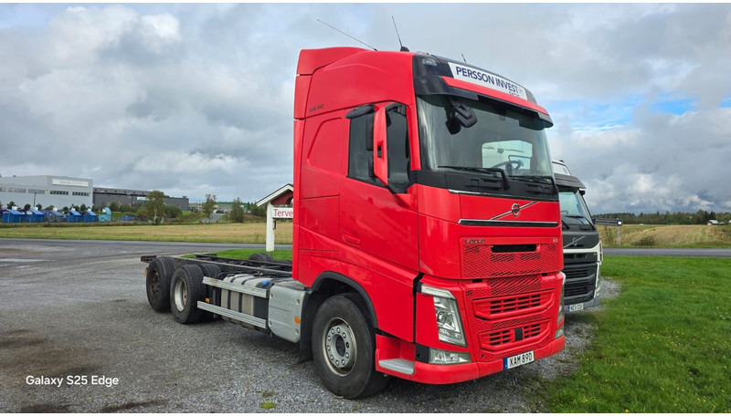 Volvo FH540 - Camión chasis: foto 2 Volvo FH540 - Camión chasis: foto 2