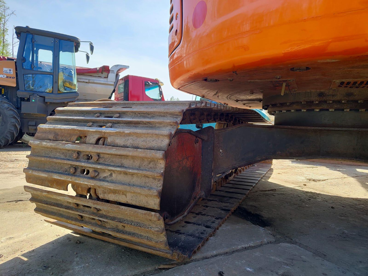 DOOSAN DX140LCR-3 - Excavadora de cadenas: foto 4 DOOSAN DX140LCR-3 - Excavadora de cadenas: foto 4