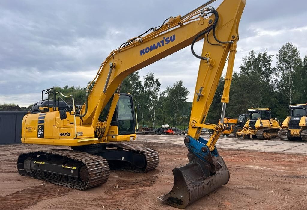 Komatsu PC210-lc11 - Excavadora de cadenas: foto 2 Komatsu PC210-lc11 - Excavadora de cadenas: foto 2