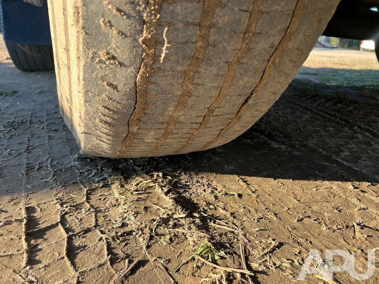 Camión chasis Volvo FM 380/FM13: foto 17