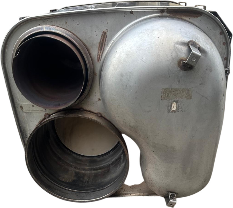 KATALYSATOR MAN TGX E6 VOOR FACELIFT GEREVISEERD + BORG | 81151036247 - Convertidor catalítico para Camión: foto 4 KATALYSATOR MAN TGX E6 VOOR FACELIFT GEREVISEERD + BORG | 81151036247 - Convertidor catalítico para Camión: foto 4