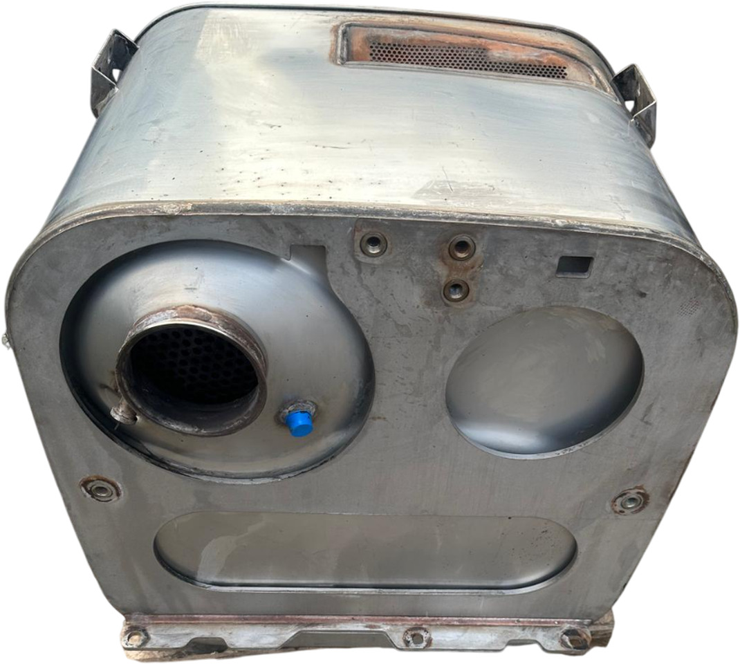 KATALYSATOR MAN TGX E6 VOOR FACELIFT GEREVISEERD + BORG | 81151036247 - Convertidor catalítico para Camión: foto 1 KATALYSATOR MAN TGX E6 VOOR FACELIFT GEREVISEERD + BORG | 81151036247 - Convertidor catalítico para Camión: foto 1