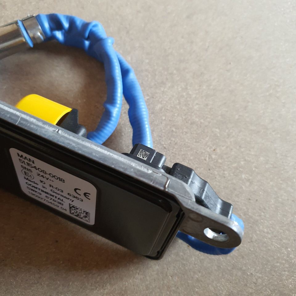 MAN NOX Sensor 51154080018 - Sistema de escape para Camión: foto 2 MAN NOX Sensor 51154080018 - Sistema de escape para Camión: foto 2