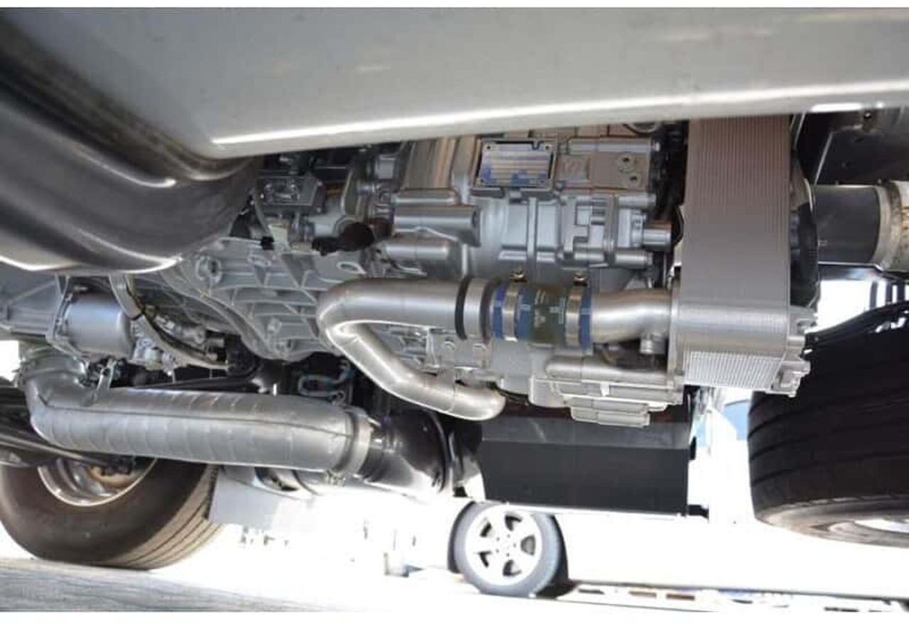 Nieuwe ZF12S2331TD DAF XF106 handbak - Caja de cambios para Camión: foto 1 Nieuwe ZF12S2331TD DAF XF106 handbak - Caja de cambios para Camión: foto 1