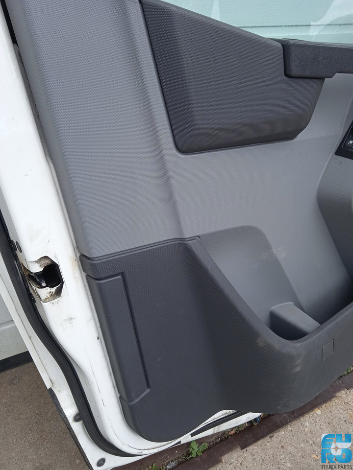 RENAULT T-RANGE PORTIER LINKS COMPLETE GEBRUIKT 7482702620UA - Puerta y piezas para Camión: foto 4 RENAULT T-RANGE PORTIER LINKS COMPLETE GEBRUIKT 7482702620UA - Puerta y piezas para Camión: foto 4