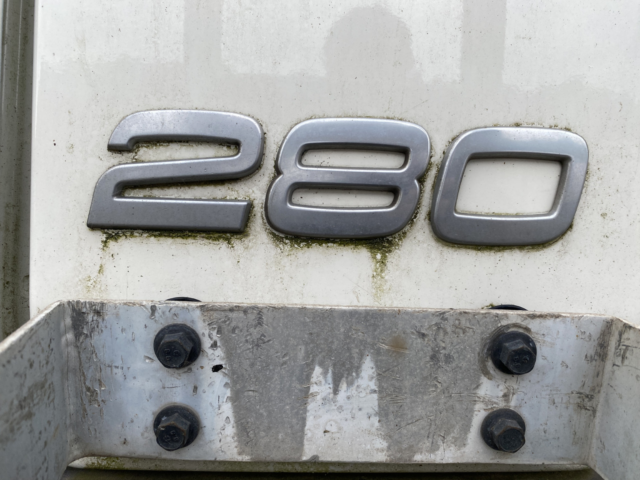 VOLVO FL 280 - Camión frigorífico: foto 5 VOLVO FL 280 - Camión frigorífico: foto 5