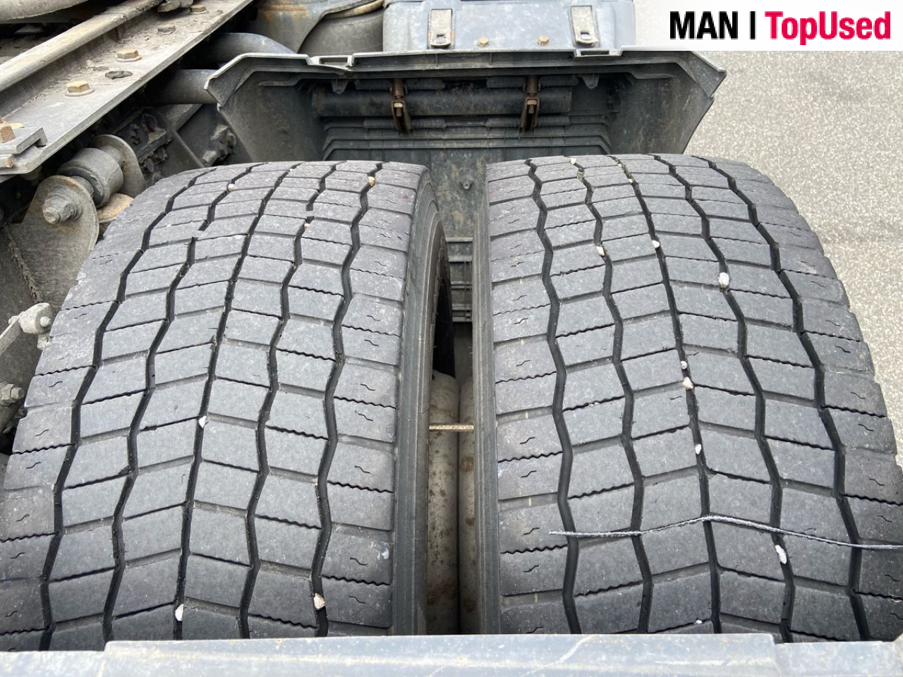 MAN TGX 26.470 6x2/2 BL SA "Retarder / 700 l Tank" - Cabeza tractora: foto 3 MAN TGX 26.470 6x2/2 BL SA "Retarder / 700 l Tank" - Cabeza tractora: foto 3