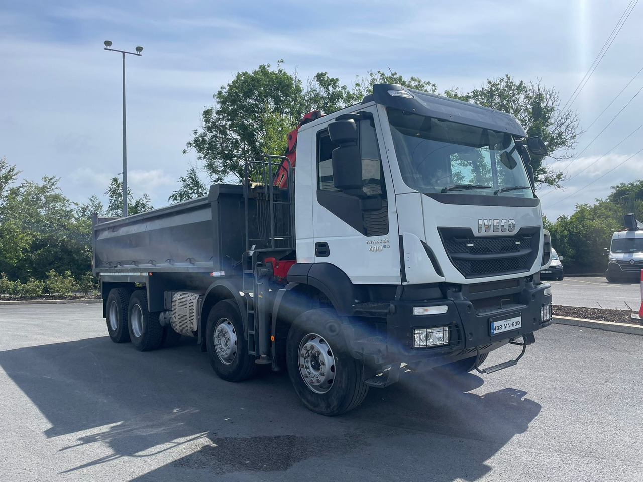 2018 Iveco Trakker 410 Tipper - Camión volquete: foto 1 2018 Iveco Trakker 410 Tipper - Camión volquete: foto 1