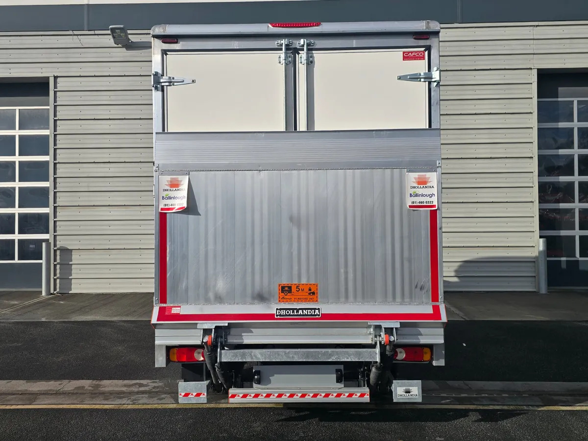 NEW Renault Master Red Edition Curtain Side - Furgoneta con lona: foto 4 NEW Renault Master Red Edition Curtain Side - Furgoneta con lona: foto 4