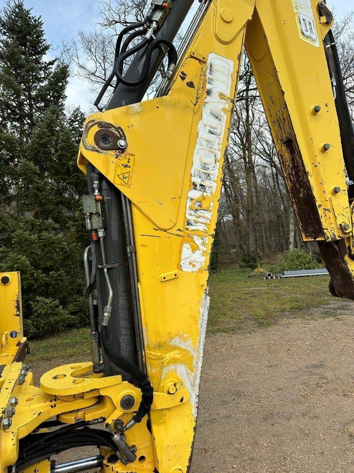 New Holland LB 95 B-4 PT - Retroexcavadora: foto 5 New Holland LB 95 B-4 PT - Retroexcavadora: foto 5