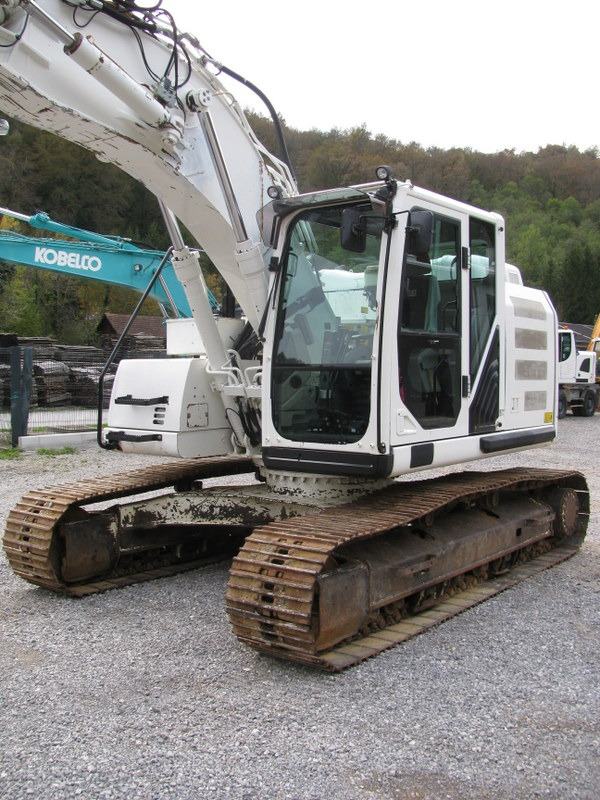 CATERPILLAR 320E LRR with 4 tools - Excavadora de cadenas: foto 2 CATERPILLAR 320E LRR with 4 tools - Excavadora de cadenas: foto 2
