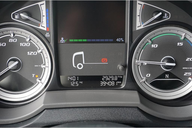 Cabeza tractora DAF 106 / 480 / EURO 6 / ACC / MEGA / I – COOL / LOW DECK / SUPER SP: foto 12 Cabeza tractora DAF 106 / 480 / EURO 6 / ACC / MEGA / I – COOL / LOW DECK / SUPER SP: foto 12