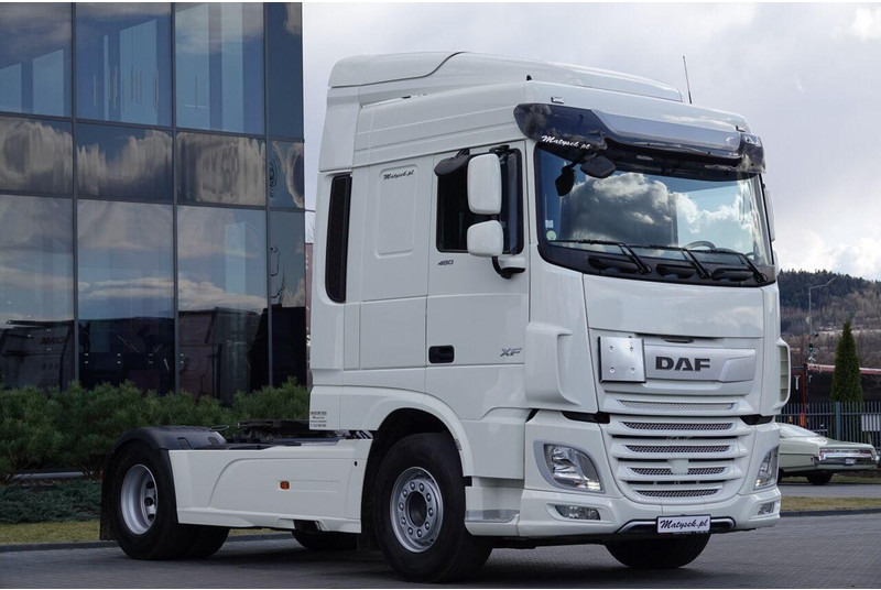DAF XF 480 / ADR / RETARDER / I - PARK COOL / FULL AIRMATIC / OPONY - Cabeza tractora: foto 3 DAF XF 480 / ADR / RETARDER / I - PARK COOL / FULL AIRMATIC / OPONY - Cabeza tractora: foto 3