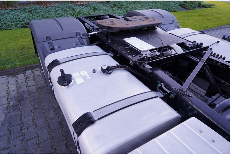 Cabeza tractora MAN TGX 18. 460 / MEGA / LOWDECK / REGULOWANE SIODŁO /  NAVI: foto 17