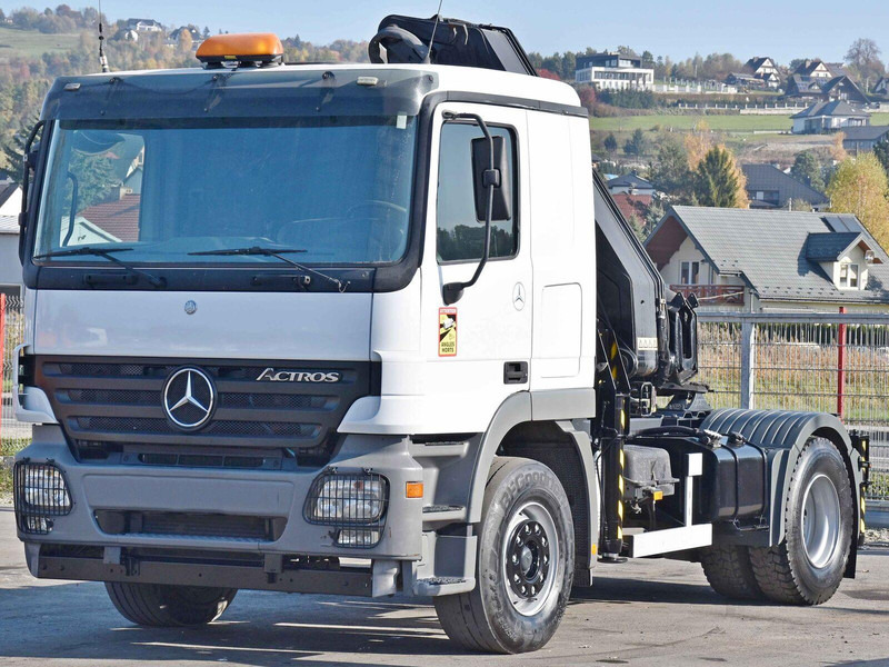Mercedes-Benz ACTROS 1844 - Cabeza tractora: foto 4 Mercedes-Benz ACTROS 1844 - Cabeza tractora: foto 4