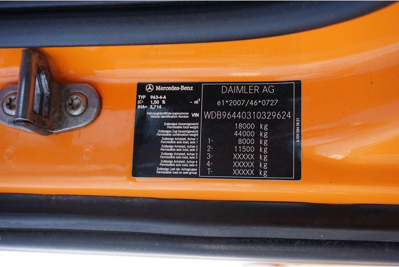 Cabeza tractora Mercedes-Benz AROCS / 1848 / E 6 / ACC / 4 X 4 / HAD / HYDRAULIKA / RETARDER: foto 11