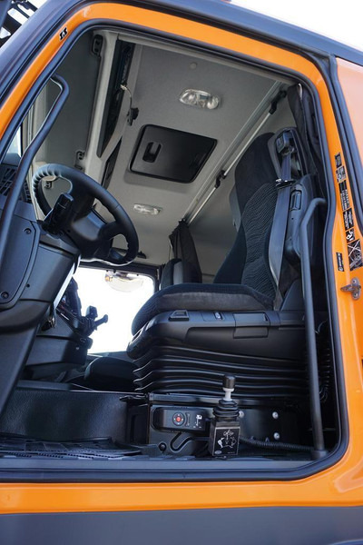 Cabeza tractora Mercedes-Benz AROCS / 1848 / E 6 / ACC / 4 X 4 / HAD / HYDRAULIKA / RETARDER: foto 7