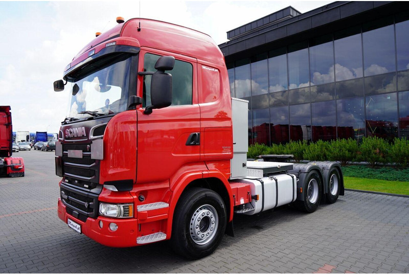 Scania R 580 / V8 / 6x4 / DMC: 150.000 KG / RETARDER / I-PARK COOL / PE - Cabeza tractora: foto 4 Scania R 580 / V8 / 6x4 / DMC: 150.000 KG / RETARDER / I-PARK COOL / PE - Cabeza tractora: foto 4