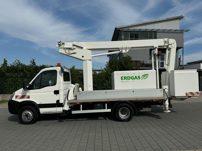 Iveco DAILY 65C14 CNG Ruthmann TK 170 - Camión, Camión grúa: foto 4 Iveco DAILY 65C14 CNG Ruthmann TK 170 - Camión, Camión grúa: foto 4