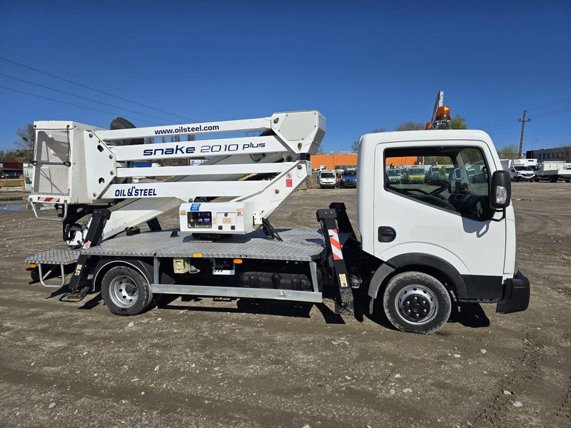 Nissan Cabstar NT 400 Oil & Steel Snake 2010H - 20m - 2 pieces - Camión, Camión grúa: foto 5 Nissan Cabstar NT 400 Oil & Steel Snake 2010H - 20m - 2 pieces - Camión, Camión grúa: foto 5