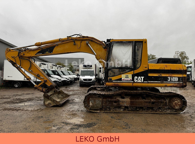 Caterpillar 318B Mit Zwei Löffeln - Excavadora de cadenas: foto 4 Caterpillar 318B Mit Zwei Löffeln - Excavadora de cadenas: foto 4
