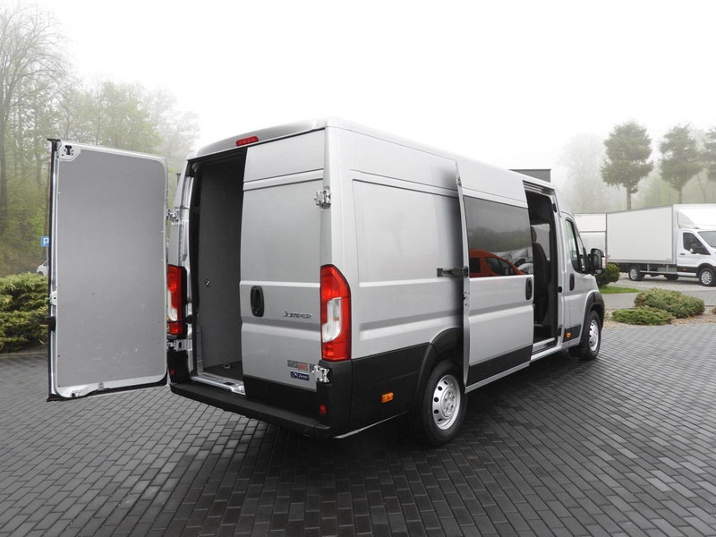 Citroën JUMPER FURGON BRYGADÓWKA 7 MIEJSC TEMPOMAT LEDY KLIMATYZACJA - Minibús, Furgoneta de pasajeros: foto 3 Citroën JUMPER FURGON BRYGADÓWKA 7 MIEJSC TEMPOMAT LEDY KLIMATYZACJA - Minibús, Furgoneta de pasajeros: foto 3