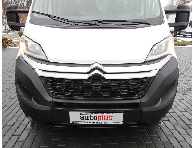 Furgoneta caja cerrada Citroën JUMPER KONTENER WINDA 8 PALET TEMPOMAT NAWIGACJA KLIMATYZACJA 1: foto 15 Furgoneta caja cerrada Citroën JUMPER KONTENER WINDA 8 PALET TEMPOMAT NAWIGACJA KLIMATYZACJA 1: foto 15