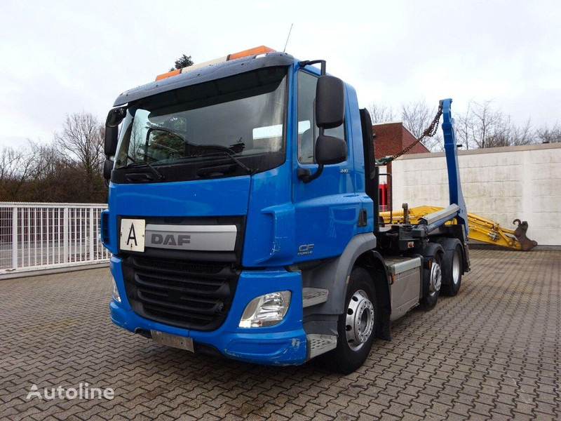 DAF CF 440 - Camión portacontenedor de cadenas: foto 1 DAF CF 440 - Camión portacontenedor de cadenas: foto 1
