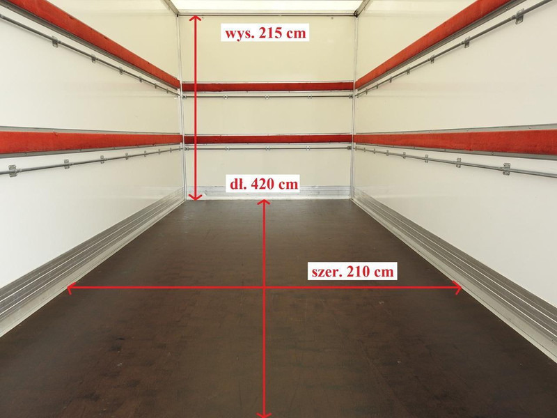 Furgoneta caja cerrada Ford TRANSIT KONTENER WINDA 8 PALET TEMPOMAT KLIMATYZACJA 130KM [ S7: foto 12 Furgoneta caja cerrada Ford TRANSIT KONTENER WINDA 8 PALET TEMPOMAT KLIMATYZACJA 130KM [ S7: foto 12