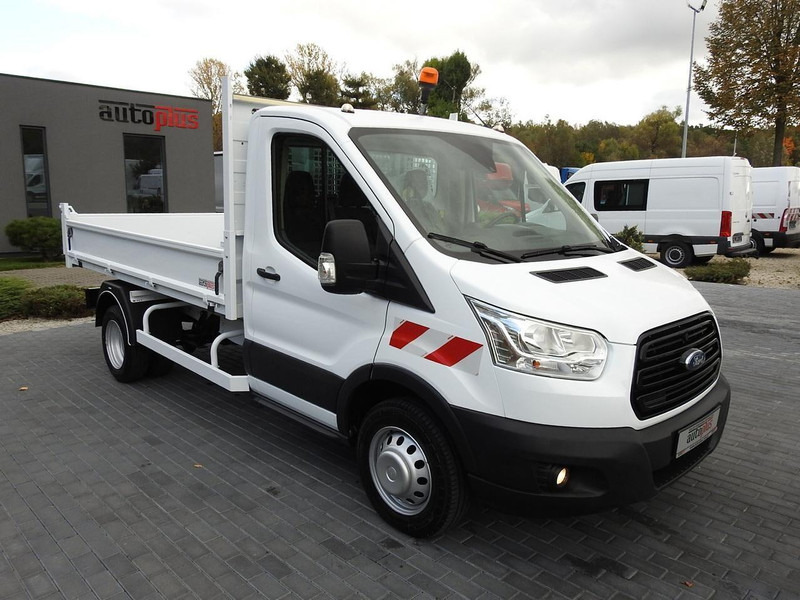 Ford TRANSIT WYWROTKA TEMPOMAT KLIMATYZACJA LEDY BLIŹNIACZE KOŁA 170 - Furgoneta basculante: foto 4 Ford TRANSIT WYWROTKA TEMPOMAT KLIMATYZACJA LEDY BLIŹNIACZE KOŁA 170 - Furgoneta basculante: foto 4