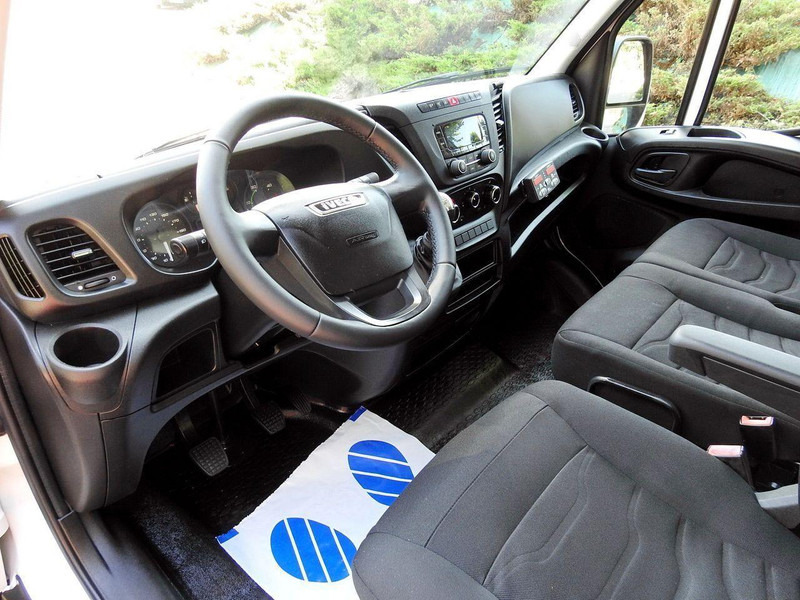 Iveco DAILY 35C15 KONTENER CHŁODNIA -12*C ZASILANIE 230V BLIŹNIACZE KO - Furgoneta frigorifica: foto 2 Iveco DAILY 35C15 KONTENER CHŁODNIA -12*C ZASILANIE 230V BLIŹNIACZE KO - Furgoneta frigorifica: foto 2