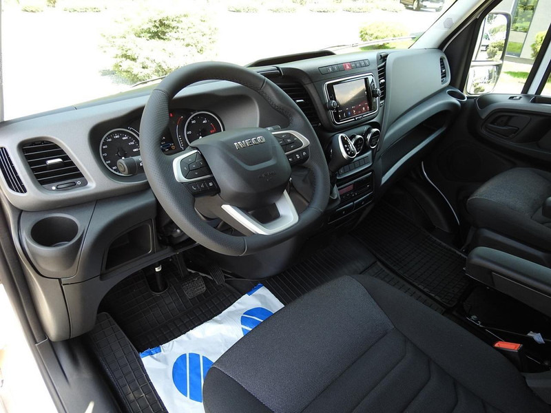 Iveco DAILY 35S18 NOWY PLANDEKA 8 PALET TEMPOMAT NAWIGACJA LEDY AUTOMA - Furgoneta con lona: foto 2 Iveco DAILY 35S18 NOWY PLANDEKA 8 PALET TEMPOMAT NAWIGACJA LEDY AUTOMA - Furgoneta con lona: foto 2