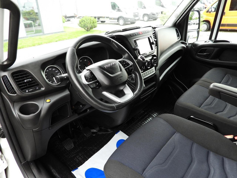 Iveco DAILY 35S18 PLANDEKA 10 PALET WEBASTO TEMPOMAT NAWIGACJA LEDY KL - Furgoneta con lona: foto 2 Iveco DAILY 35S18 PLANDEKA 10 PALET WEBASTO TEMPOMAT NAWIGACJA LEDY KL - Furgoneta con lona: foto 2