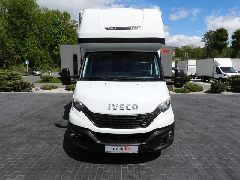 Iveco Daily 35S18 PLANDEKA 10 PALET WEBASTO TEMPOMAT KLIMATYZACJA 18 - Furgoneta con lona: foto 5 Iveco Daily 35S18 PLANDEKA 10 PALET WEBASTO TEMPOMAT KLIMATYZACJA 18 - Furgoneta con lona: foto 5
